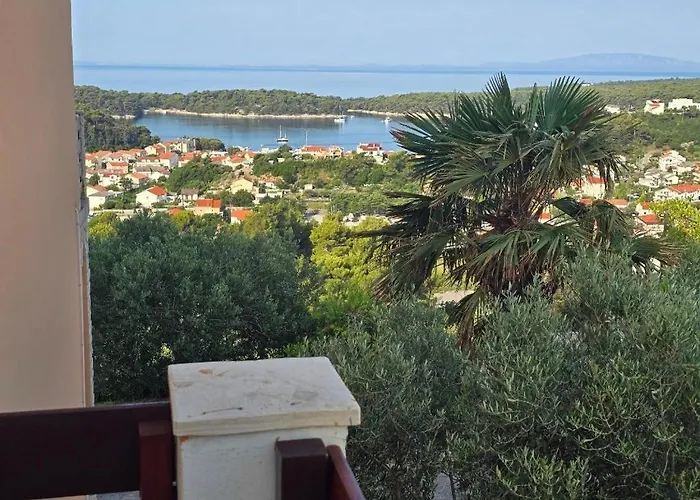 Apartment With Parking Space Palit, Rab - 24756 *