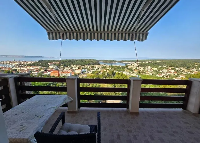 Apartment With Parking Space Palit, Rab - 24756 *